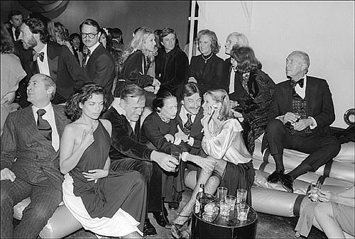 Bianca Jagger, Diana Vreeland, Andy Warhol, and other VIPs on a banquette at Studio 54.SN 2030-24